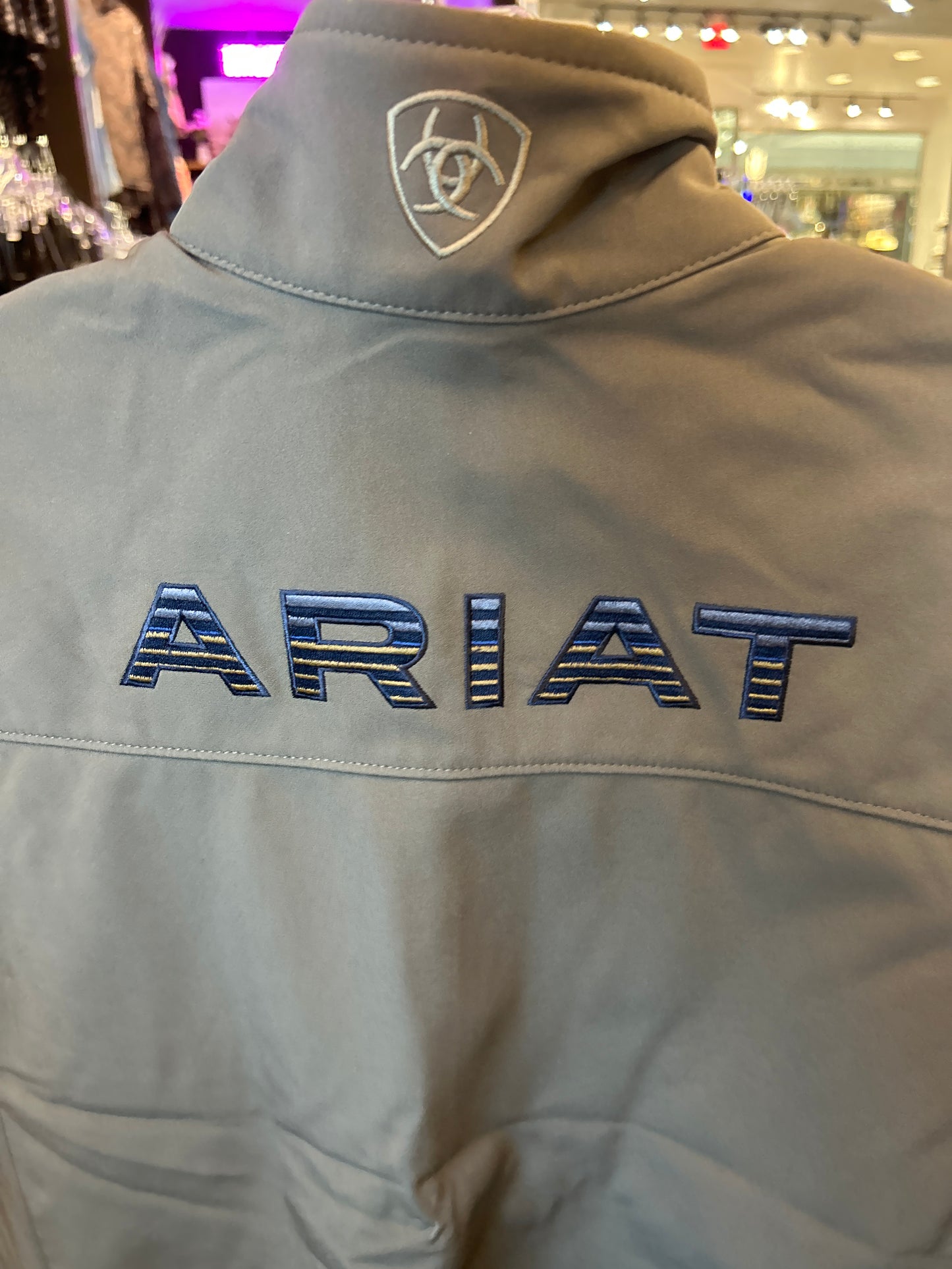 Ariat vest