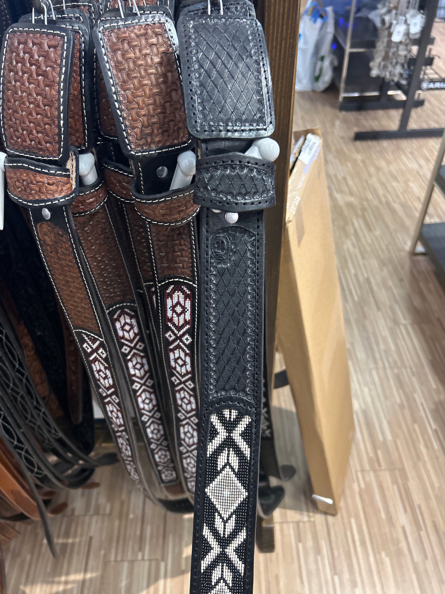 Men belts