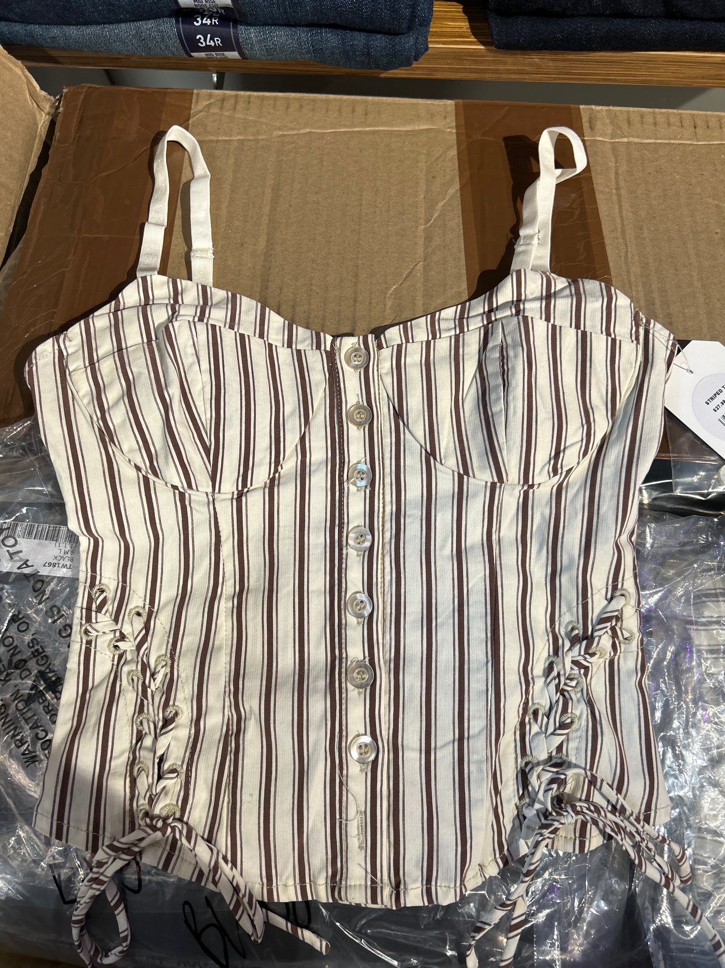 Striped top final sale