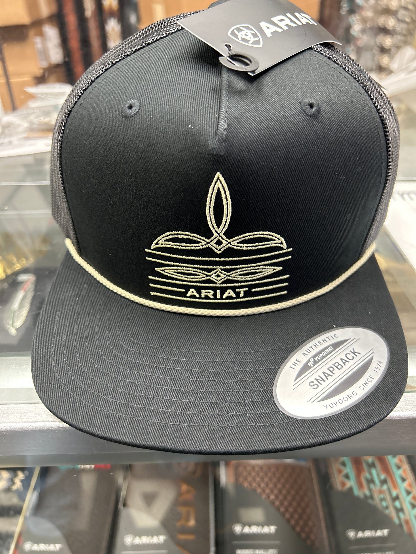 Ariat hat 1/2 trans