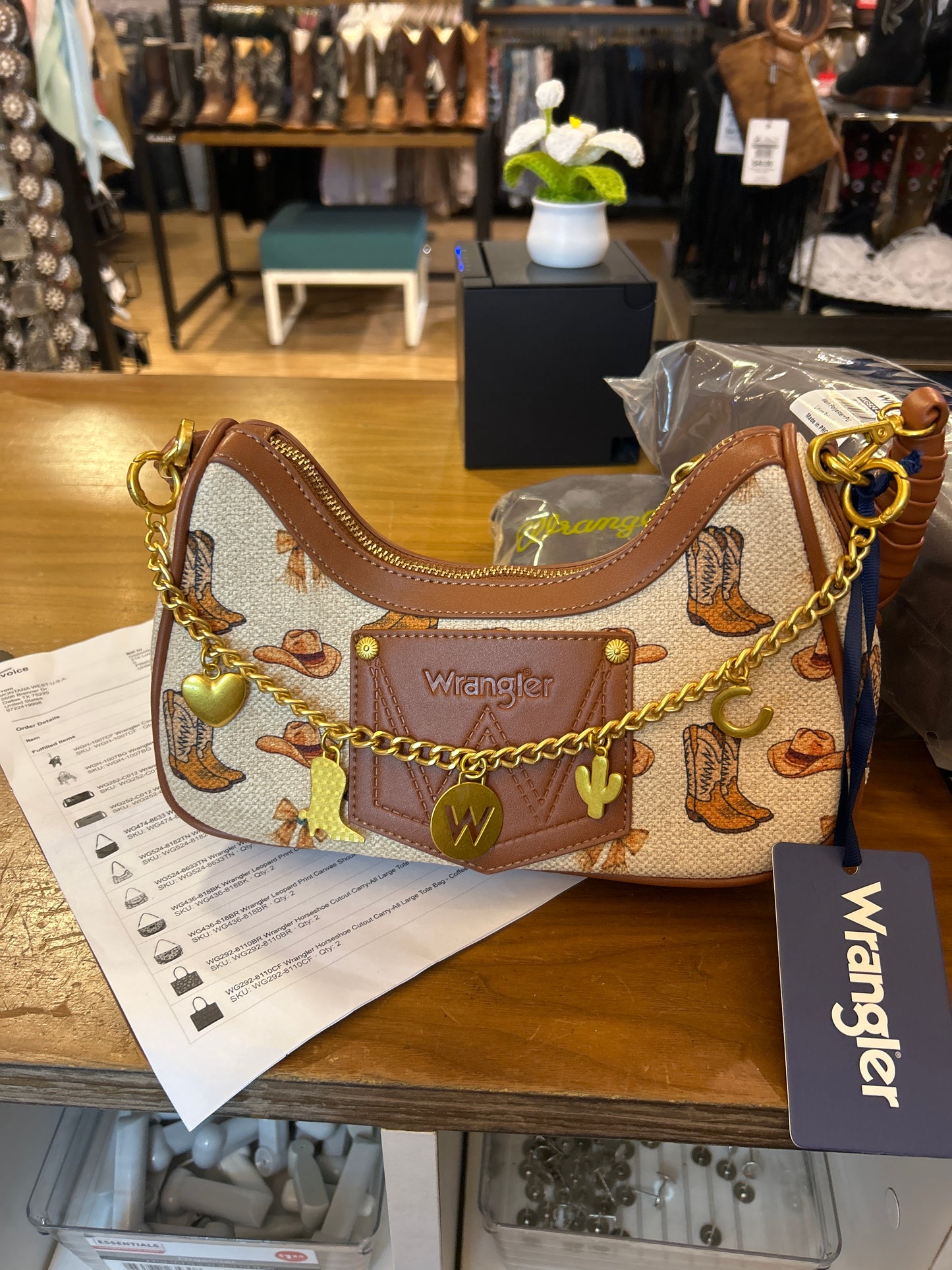 WG524-8182TN Wrangler Western Cowgirl Print Shouleder Bag - Ta