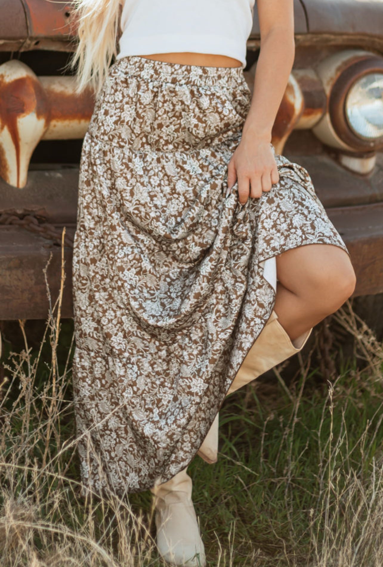 Brown Western Floral Print Ruffle Skirt