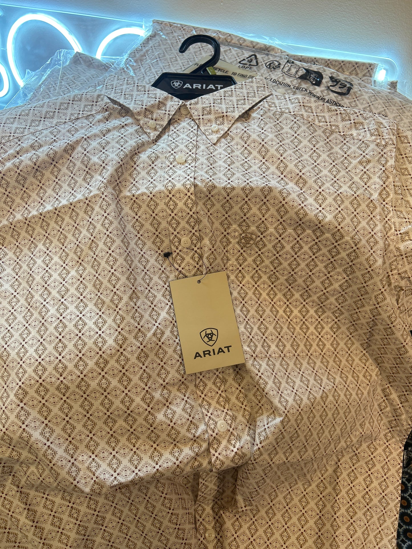 Ariat shirt 59009