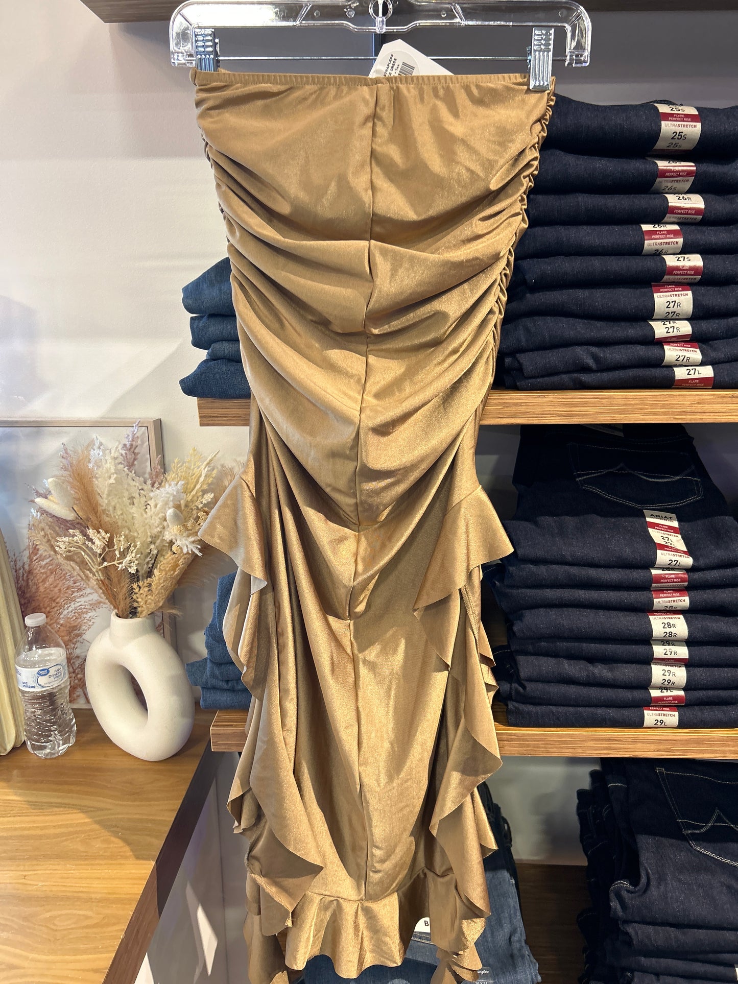 strapless ruffle dress (tan )