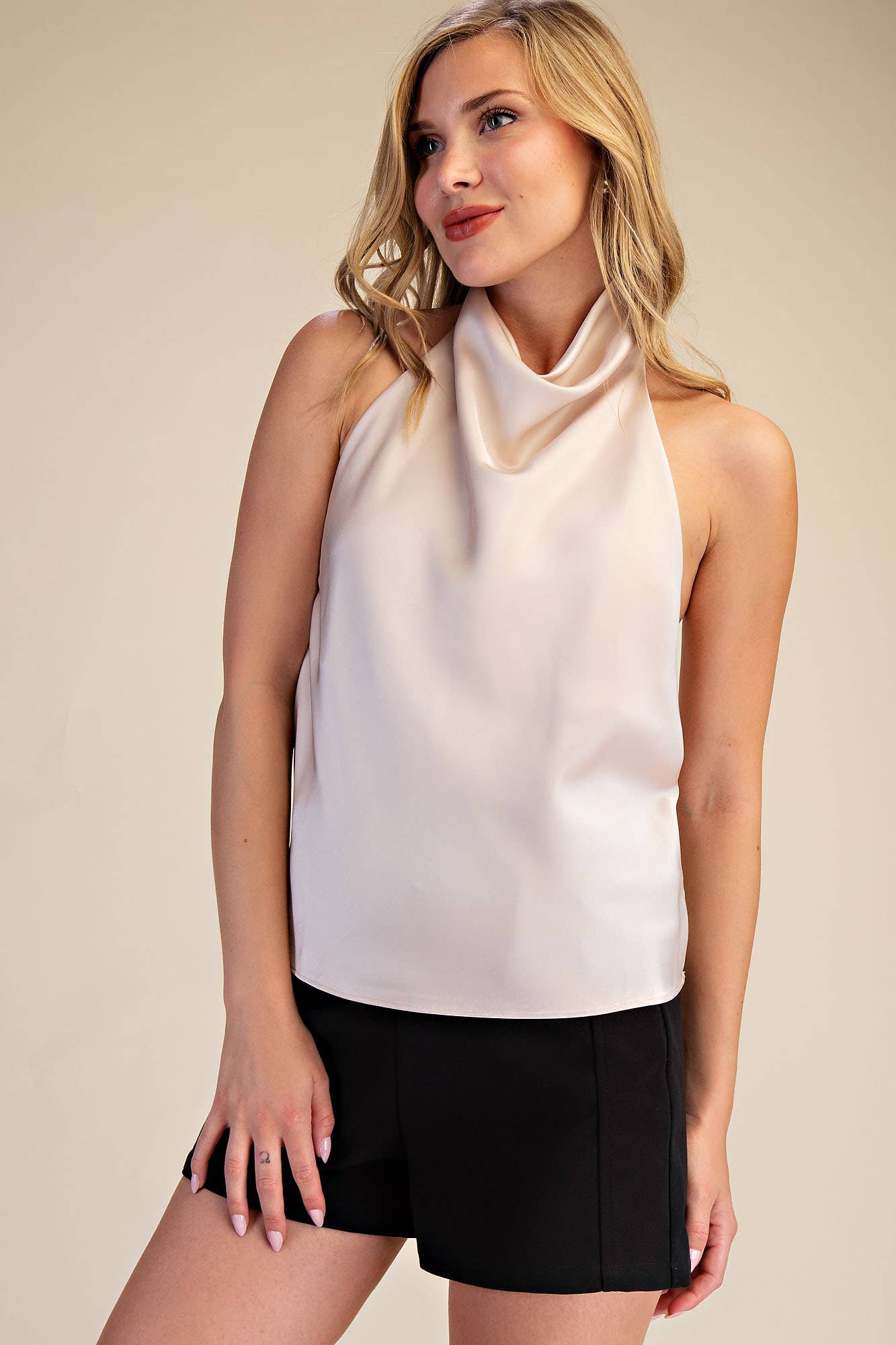 Halter Openback Neck Cowl Neck Sleeveless Satin Top
: Pink / M