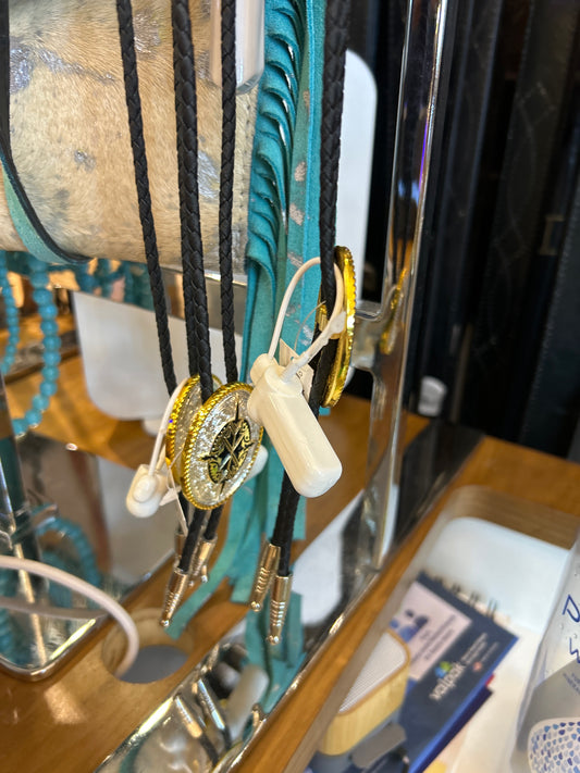 Men Black bolo tie gold