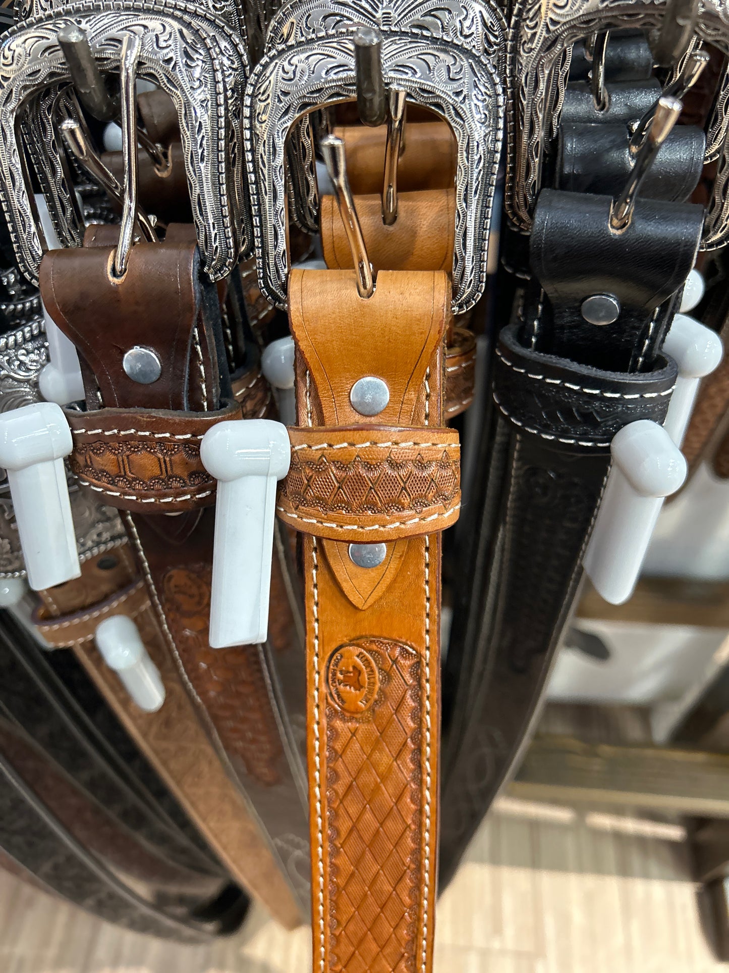 Men belts