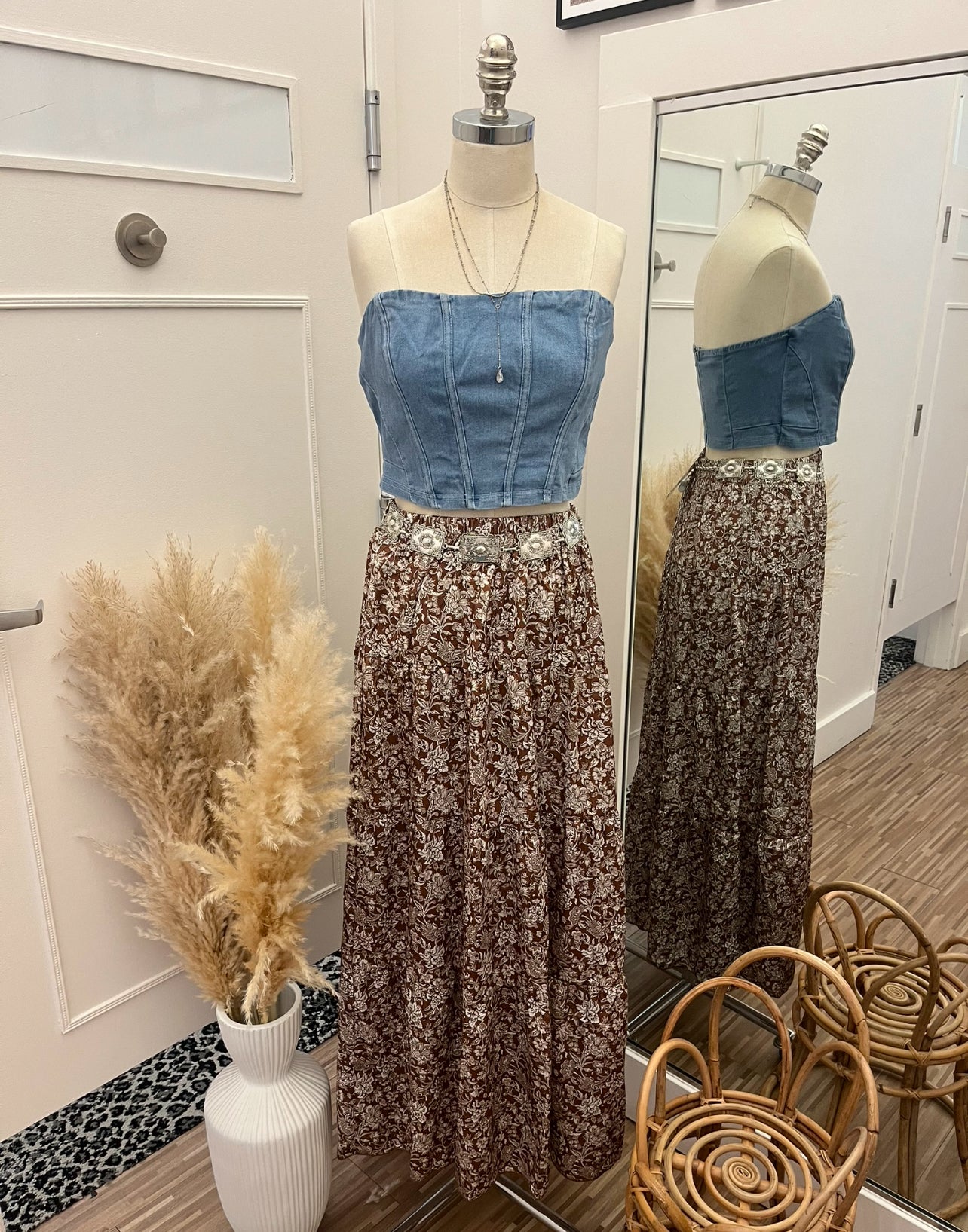 Brown Western Floral Print Ruffle Skirt