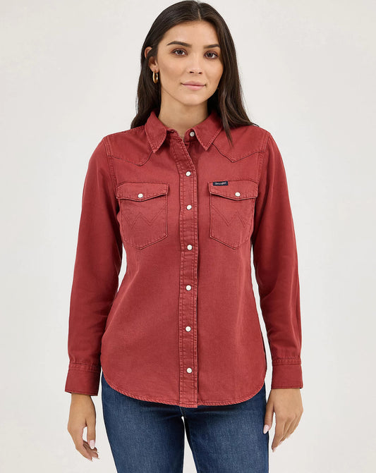 WOMEN'S WRANGLER COLORWASH SLIM WESTERN SNAP SHIRT
