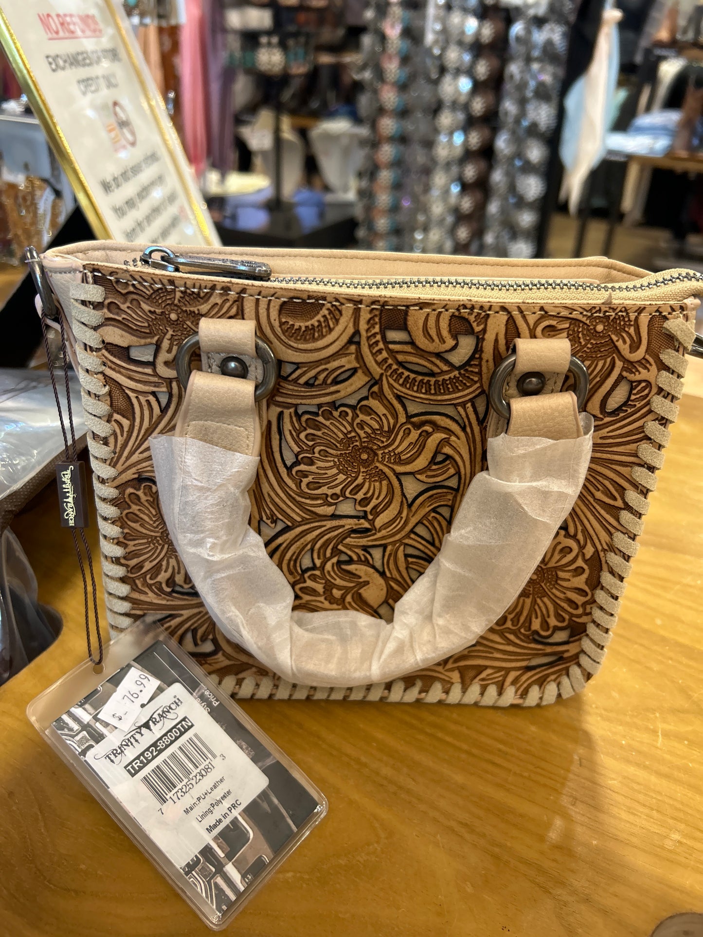 Trinity Ranch cincelada tan