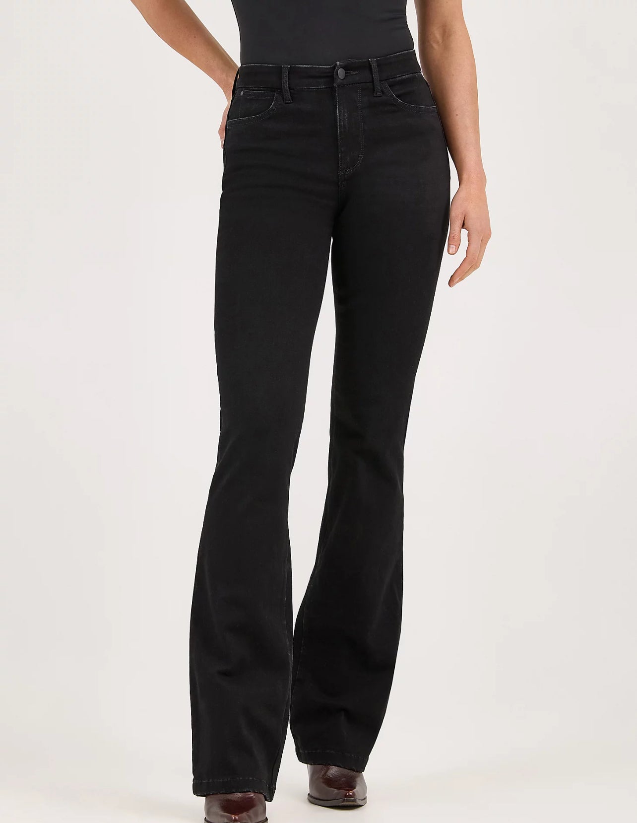 WOMEN'S WRANGLER BESPOKE HIGH RISE BOOTCUT JEAN 112371949