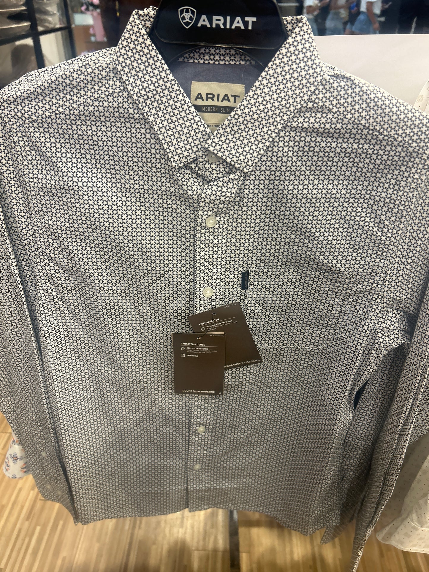 Ariat shirt