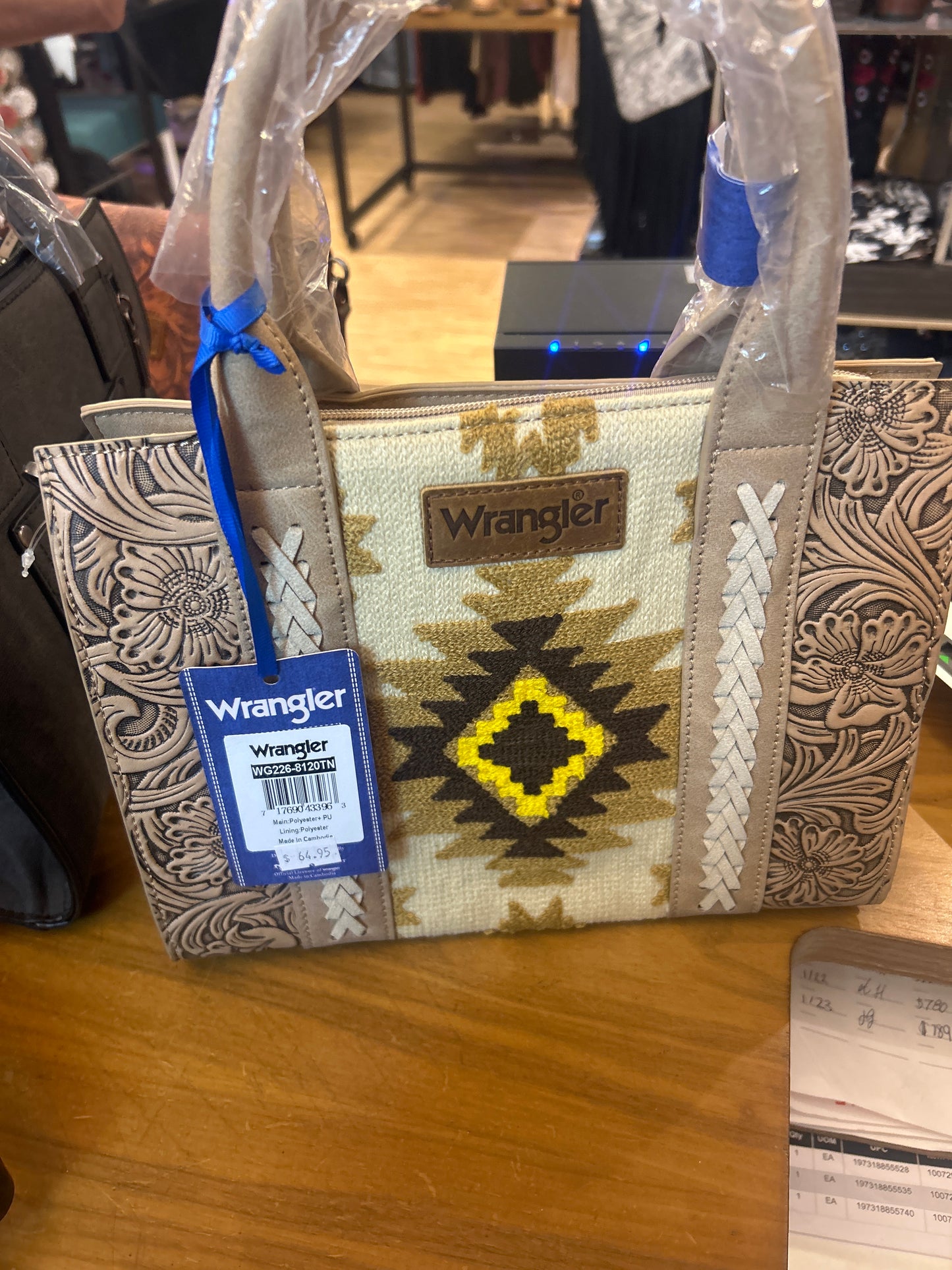 Wrangler  purse