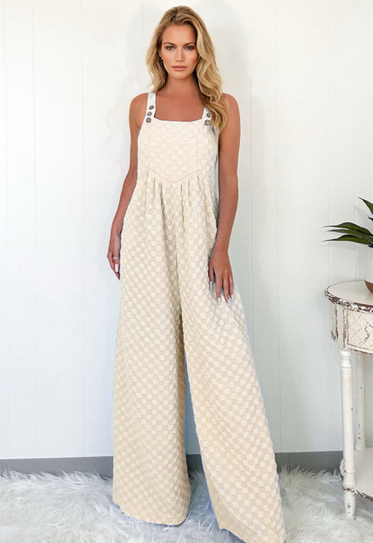 Beige checkered jumper