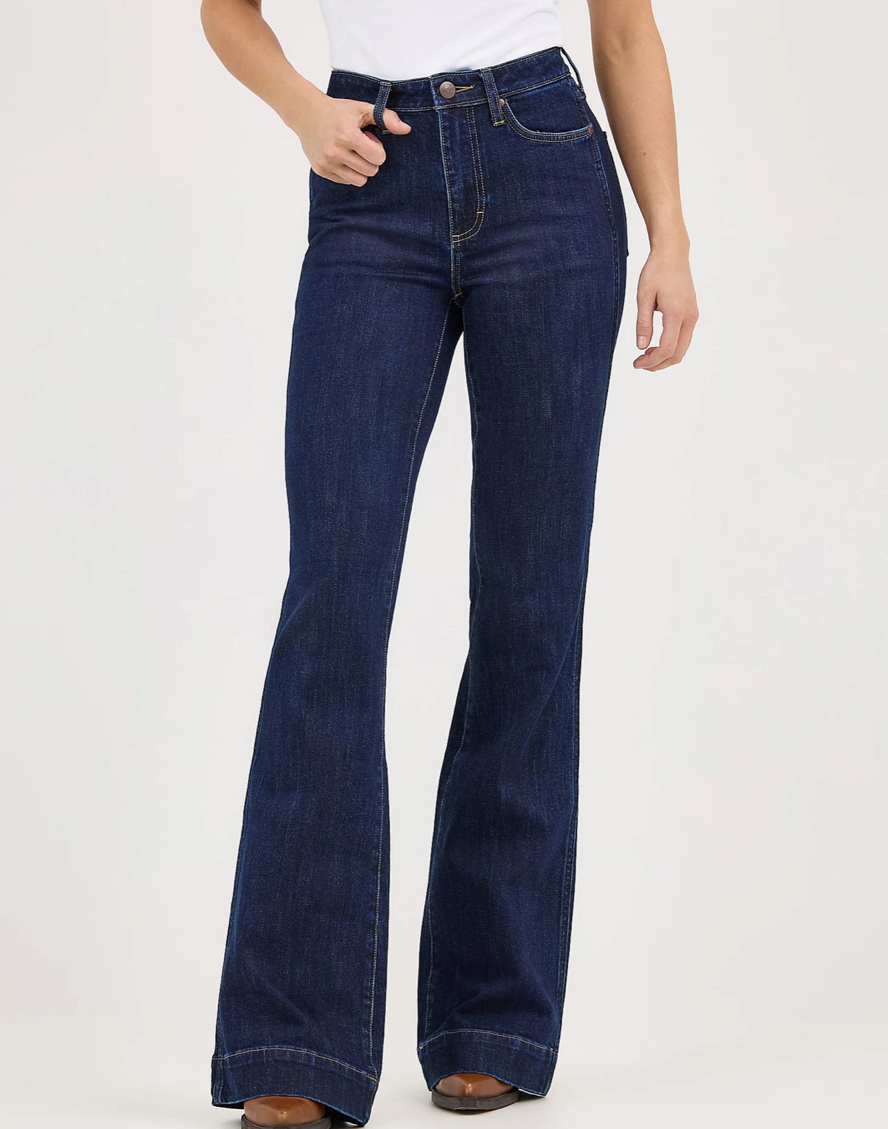 WOMEN'S WRANGLER RETRO® BAILEY HIGH RISE TROUSER JEAN