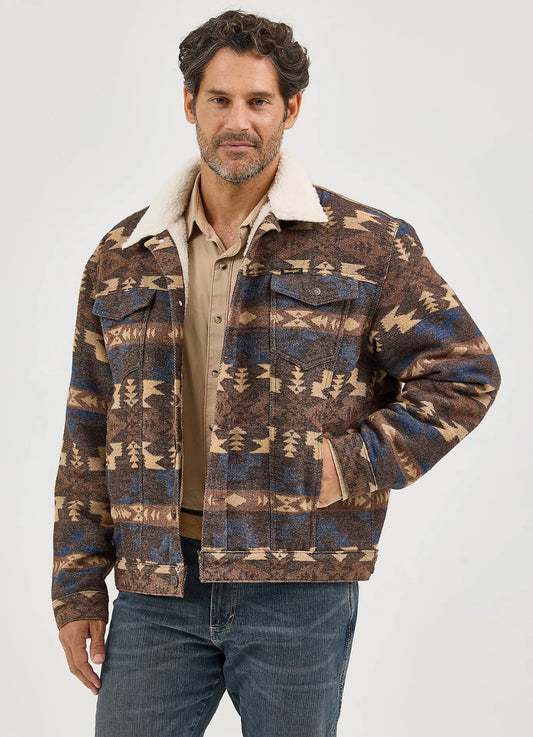 MEN'S WRANGLER® SHERPA LINED JACQUARD PRINT JACKET
