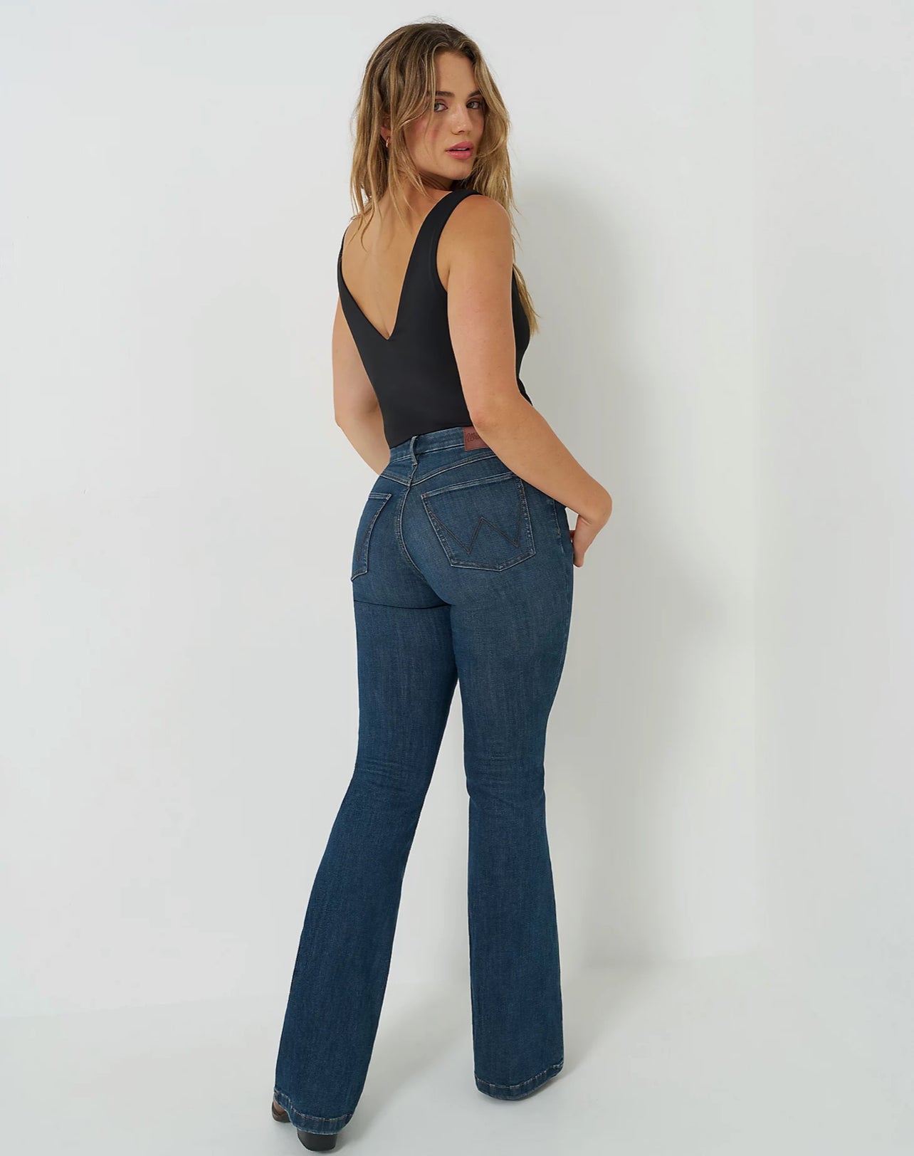 wrangler Bespoke Flare High Rise jeans 112371950